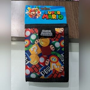 Brand New Super Mario All Over Print Themed Bioworld Nylon Tri-Fold Wallet